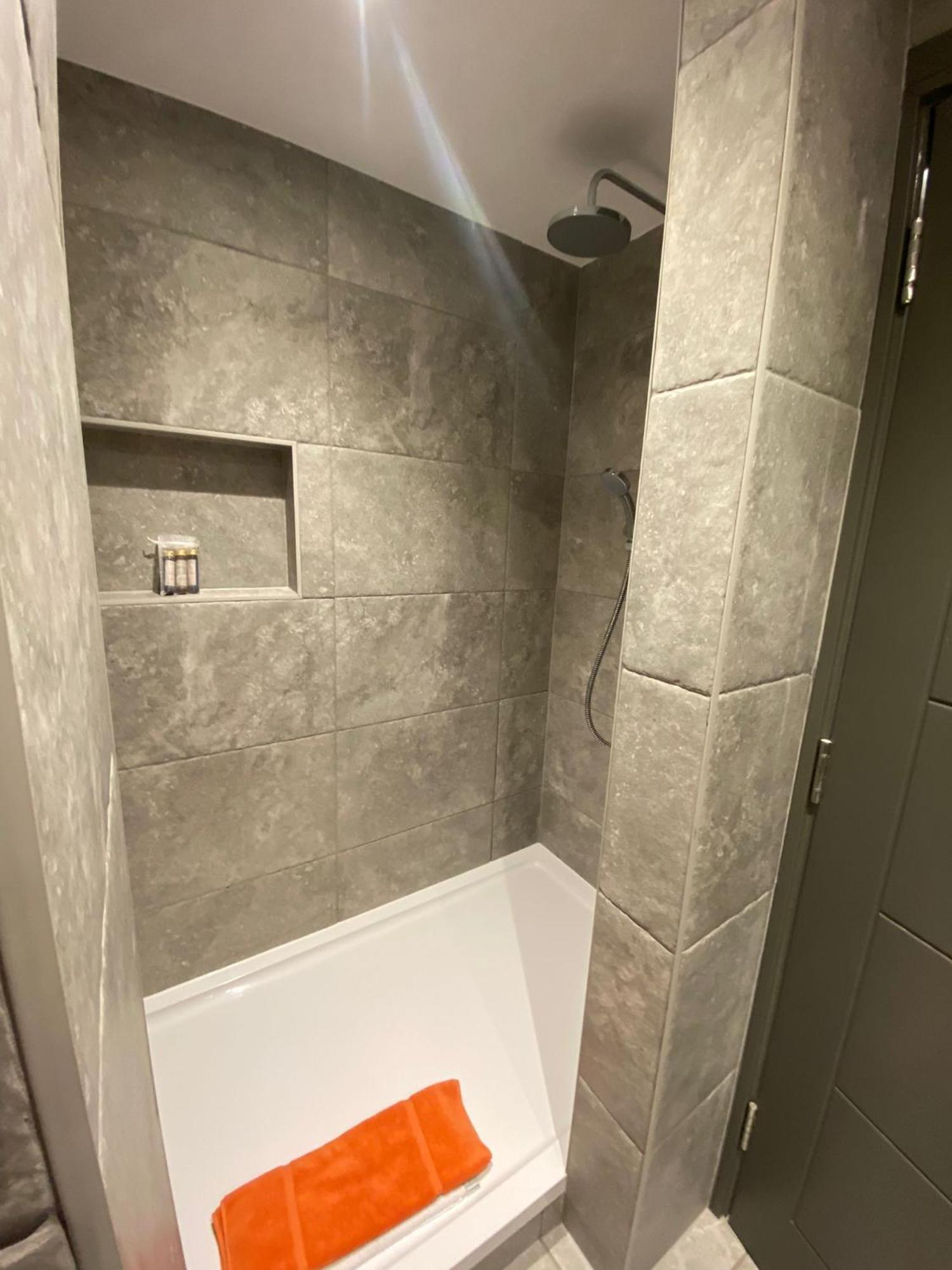 3 The View Apartments Ilfracombe - Hot Tub, Parking, Lift, Ev Exterior foto